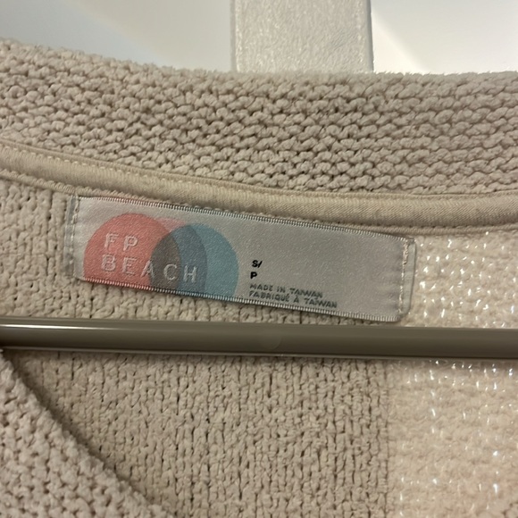 Free People. Beach. Small sweater dress. Tan - Picture 3 of 3